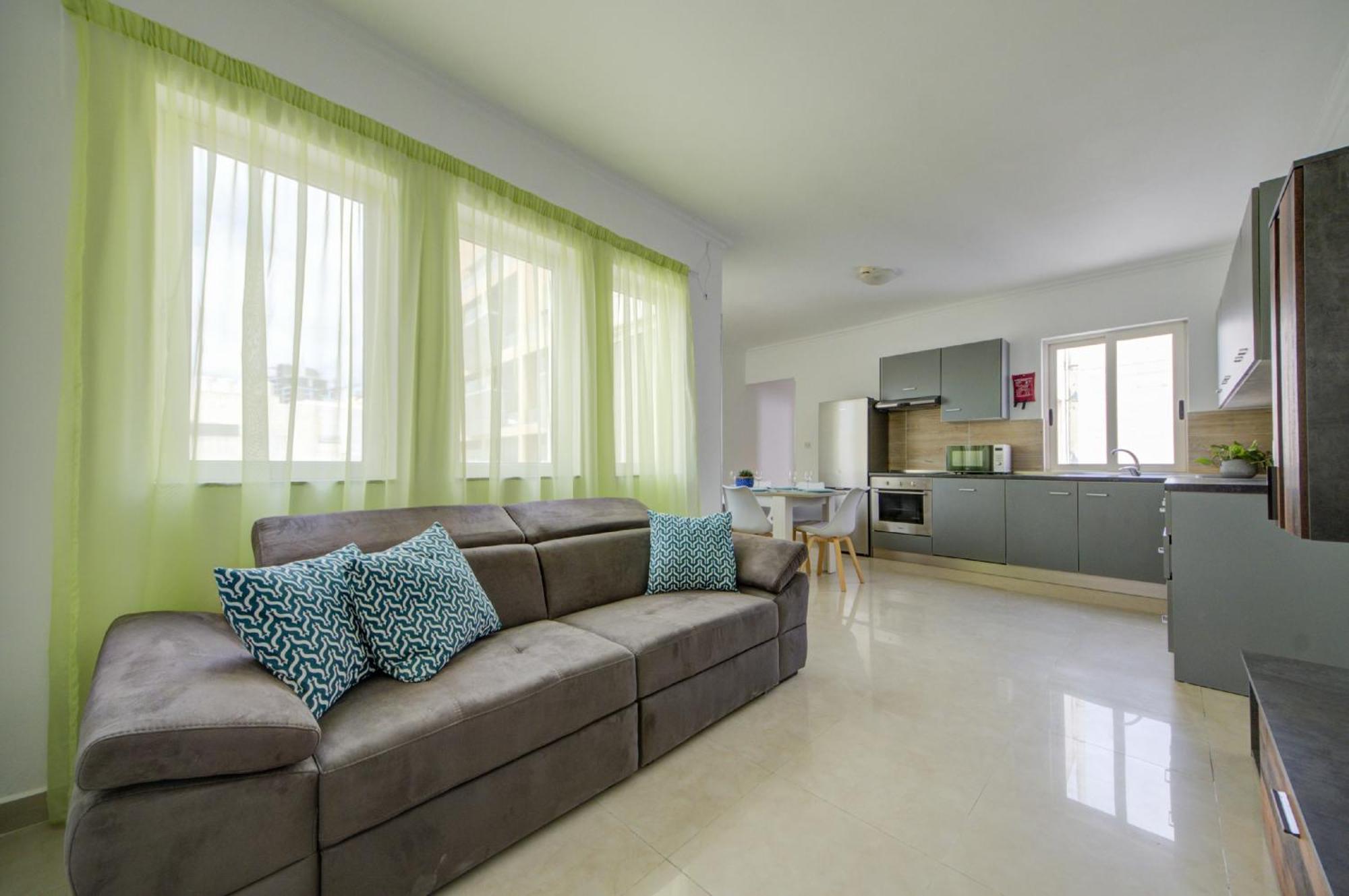 St Julian'S Unique 3-Bedroom Apartments Sleeps 9-10 San Ġiljan Extérieur photo