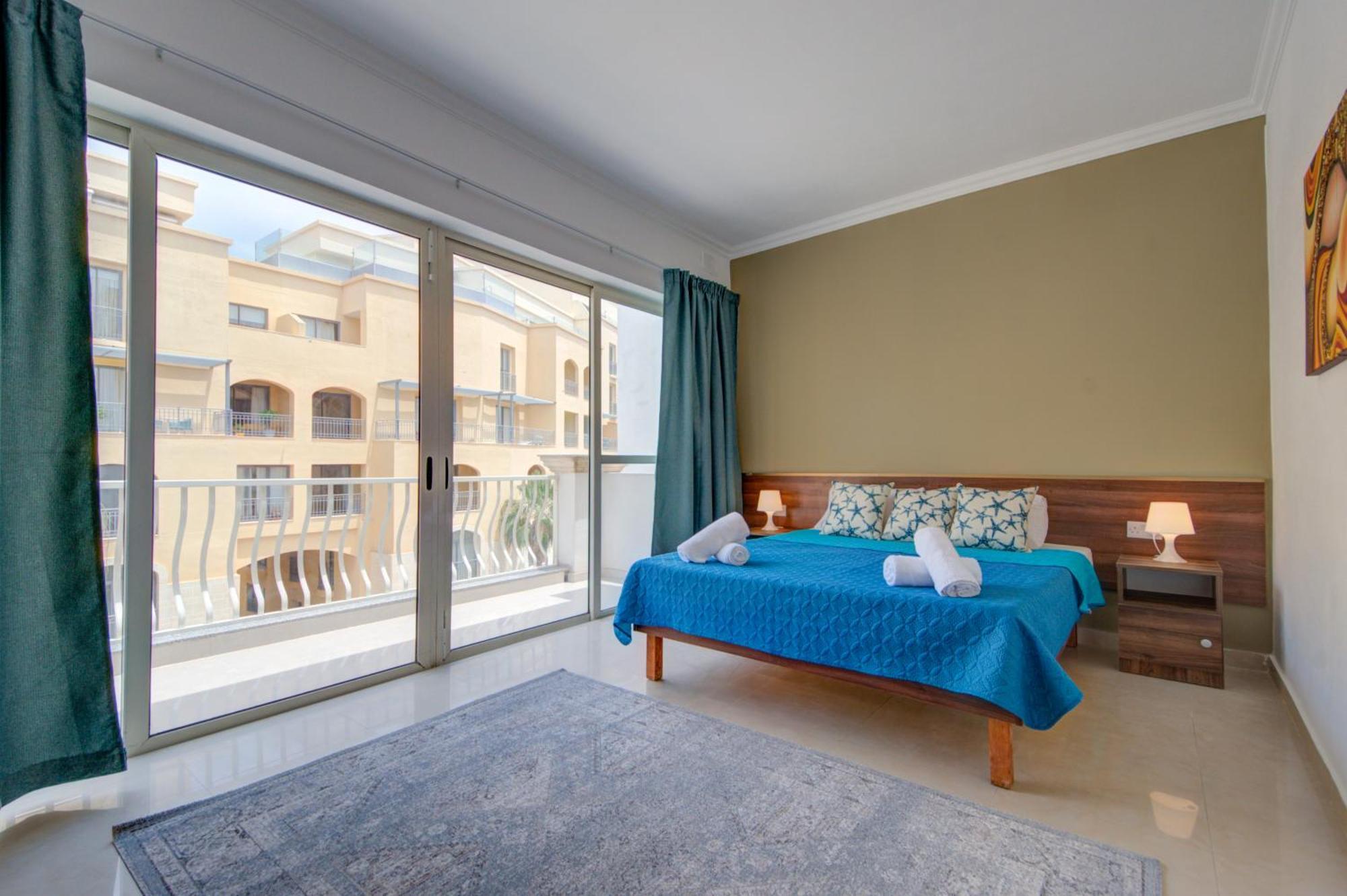 St Julian'S Unique 3-Bedroom Apartments Sleeps 9-10 San Ġiljan Extérieur photo